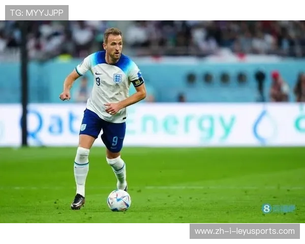 凯恩脚腕轻拨创造穿透传球,热刺中前场灵光乍现 凯恩脚腕轻拨创造穿透传球,热刺中前场灵光乍现